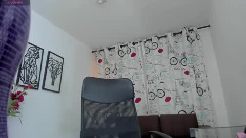 Fabiana online show from 02-22-25, 07:14