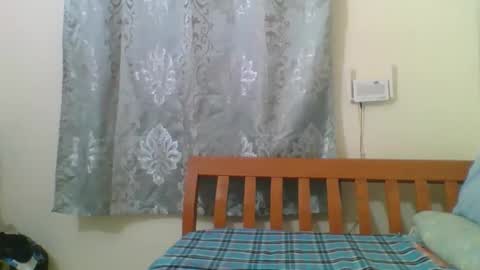 Snapshot of sweetgal2025 chatting on 12-15-25, 07:01 EUNICE online show from 12-15-25, 07:01