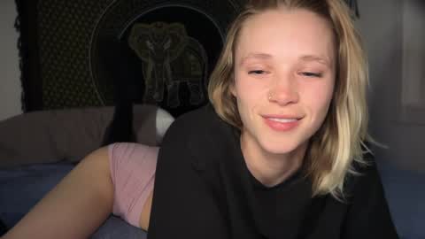 sweetgracee online show from 01-18-25, 03:31