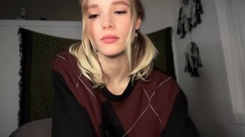 sweetgracee online show from 02-14-25, 06:12