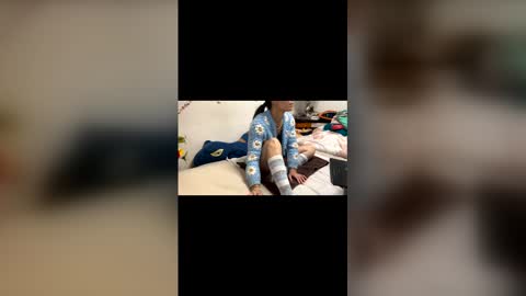 sweethanajapan online show from 12-18-25, 12:22