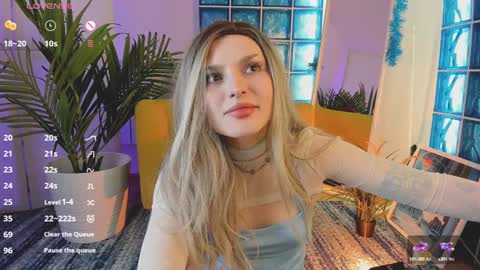 Snapshot of sweetheart_flower chatting on 12-10-24, 02:50 Kira online show from 12-10-24, 02:50