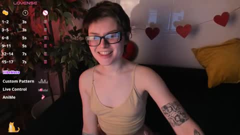 Snapshot of sweetheart_flower chatting on 02-17-25, 03:58 Kira online show from 02-17-25, 03:58