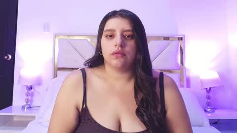 Lili online show from 12-04-25, 11:52