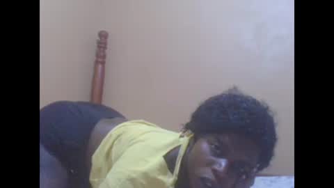 Snapshot of sweetib1 chatting on 01-17-25, 12:10 sweetib1 online show from 01-17-25, 12:10