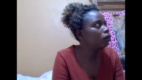 Snapshot of sweetib1 chatting on 02-13-25, 04:32 sweetib1 online show from 02-13-25, 04:32