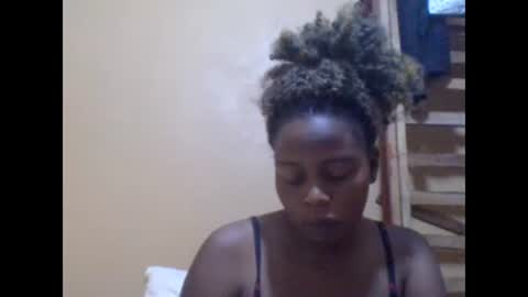 Snapshot of sweetib1 chatting on 03-04-25, 05:32 sweetib1 online show from 03-04-25, 05:32