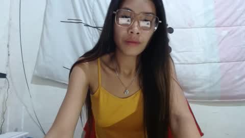 Cutie online show from 12-18-25, 12:33