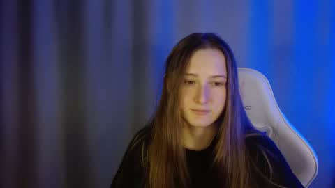 Annie online show from 11-01-25, 09:39