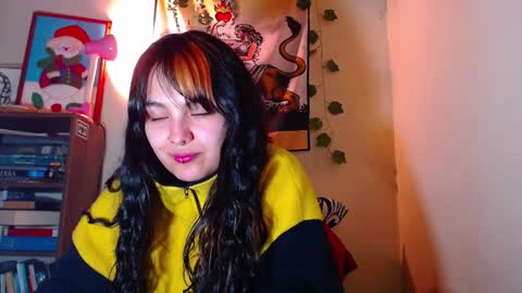 Snapshot of sweetie_maryy chatting on 12-14-24, 06:56 Maria  my insta sweetie maryy   online show from 12-14-24, 06:56