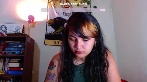 Snapshot of sweetie_maryy chatting on 01-15-25, 01:56 Maria  my insta sweetie maryy   online show from 01-15-25, 01:56