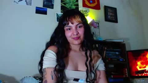 Snapshot of sweetie_maryy chatting on 02-13-25, 09:49 Maria  my insta sweetie maryy   online show from 02-13-25, 09:49