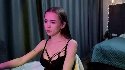 sweetieee_kira online show from 01-15-26, 09:51