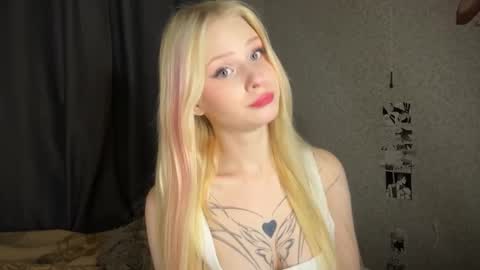 sweetie Lisa3 online show from 12-17-24, 04:01