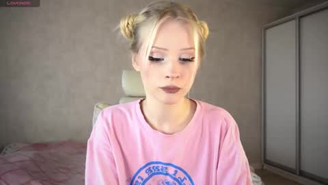 sweetie Lisa3 online show from 03-11-25, 01:56