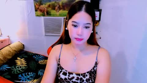 Nicole online show from 09-30-25, 12:37