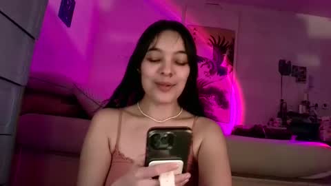 Snapshot of sweetieslikebutter chatting on 01-02-25, 05:14 Blu Sweets online show from 01-02-25, 05:14