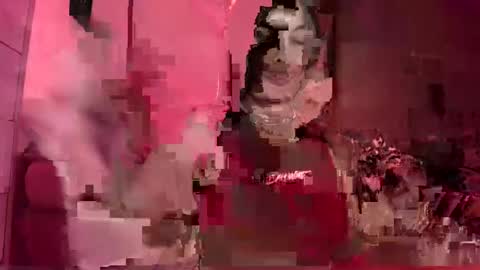 Snapshot of sweetieslikebutter chatting on 01-04-25, 04:55 Blu Sweets online show from 01-04-25, 04:55