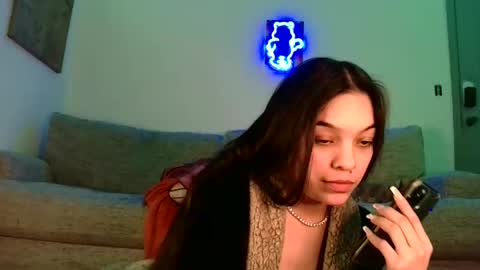 Snapshot of sweetieslikebutter chatting on 02-20-25, 08:14 Blu Sweets online show from 02-20-25, 08:14