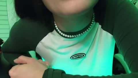 Snapshot of sweetieslikebutter chatting on 10-04-25, 05:49 Blu Sweets online show from 10-04-25, 05:49