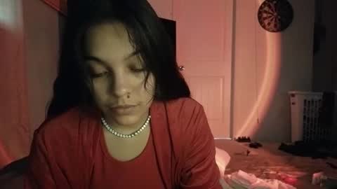 Snapshot of sweetieslikebutter chatting on 11-09-25, 09:02 Blu Sweets online show from 11-09-25, 09:02