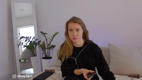 SweetKira1 online show from 02-27-26, 10:15