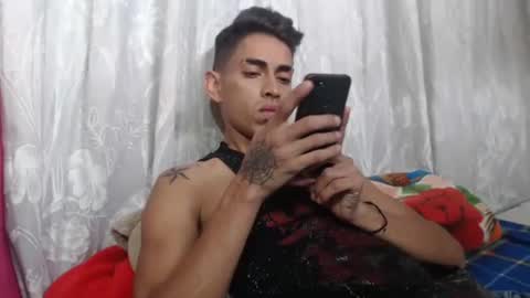 Snapshot of sweetlatinakim chatting on 01-28-25, 03:14 Camilo online show from 01-28-25, 03:14