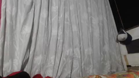 Snapshot of sweetlatinakim chatting on 03-01-25, 10:55 Camilo online show from 03-01-25, 10:55