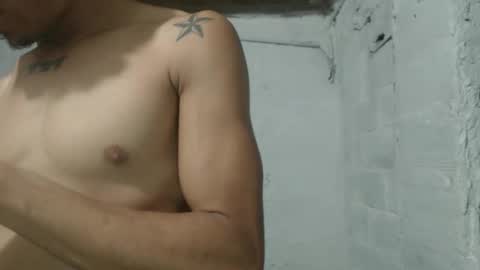 Snapshot of sweetlatinakim chatting on 02-22-26, 09:52 Camilo online show from 02-22-26, 09:52