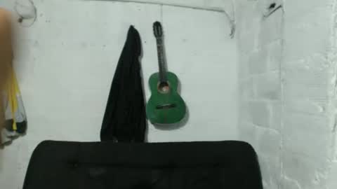 Snapshot of sweetlatinakim chatting on 02-24-26, 11:58 Camilo online show from 02-24-26, 11:58