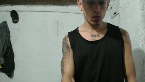 Snapshot of sweetlatinakim chatting on 03-02-26, 11:06 Camilo online show from 03-02-26, 11:06