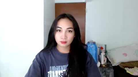 Lilly online show from 12-06-24, 03:55