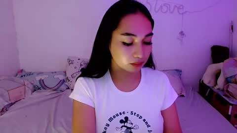 Lilly online show from 09-14-25, 04:33