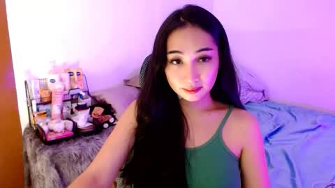 Lilly online show from 10-24-25, 01:46