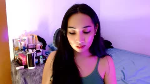 Lilly online show from 11-17-25, 03:56