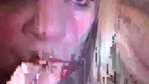 Lisa  online show from 01-01-25, 03:46