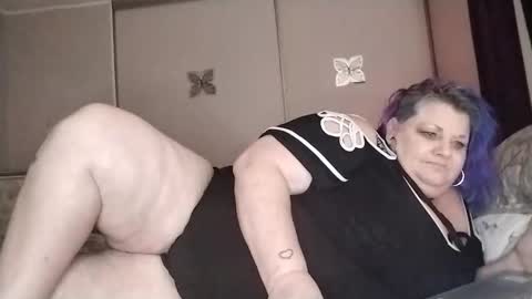 Snapshot of sweetlolajean chatting on 01-11-25, 04:06 sweetlolajean online show from 01-11-25, 04:06