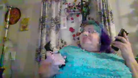 Snapshot of sweetlolajean chatting on 02-17-25, 12:21 sweetlolajean online show from 02-17-25, 12:21