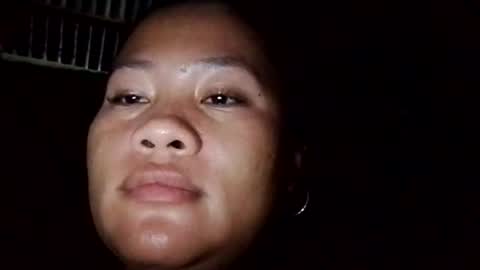 Snapshot of sweetmae32 chatting on 06-11-26, 05:11 sweetmae32 online show from 06-11-26, 05:11