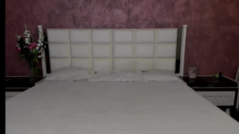 Snapshot of sweetmilf36 chatting on 12-14-25, 10:47 Claudia online show from 12-14-25, 10:47