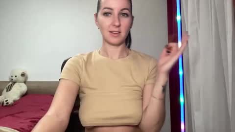 Snapshot of sweetnalaa chatting on 01-07-25, 10:30 Nalaa online show from 01-07-25, 10:30