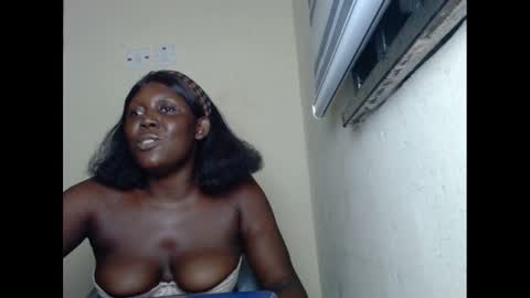 sweetnectarx online show from 02-15-25, 10:21