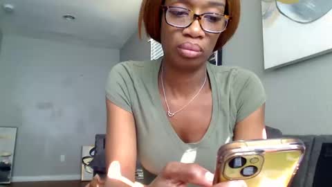 sweetness_cool online show from 10-01-25, 03:29