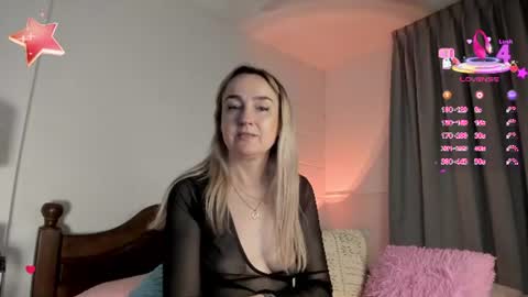Snapshot of sweetnina_wet chatting on 06-26-26, 10:58 Sweetnina online show from 06-26-26, 10:58