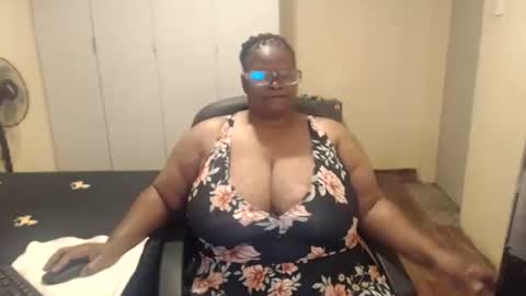 sweetnoziexxx online show from 03-10-25, 08:26