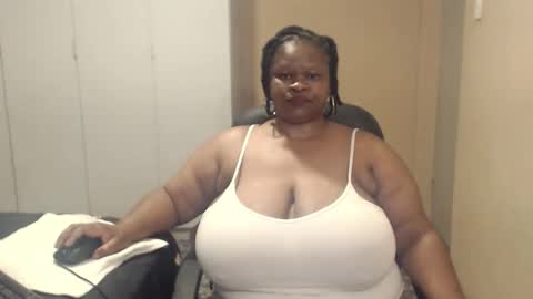 sweetnoziexxx online show from 10-03-25, 04:31