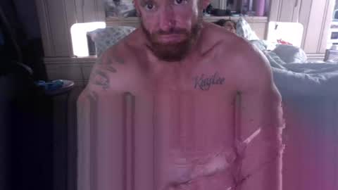 Snapshot of sweetnsexy95 chatting on 12-15-24, 06:37 WeAim2PZzz online show from 12-15-24, 06:37