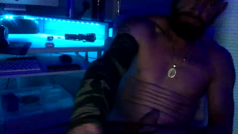 Snapshot of sweetnsexy95 chatting on 02-01-25, 02:56 WeAim2PZzz online show from 02-01-25, 02:56