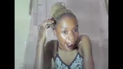 ESTHER online show from 02-16-25, 06:21