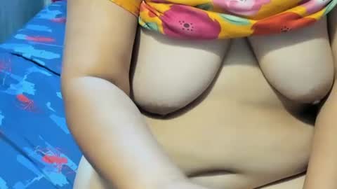 Snapshot of sweetpilipina88 chatting on 12-10-24, 02:38 MIA online show from 12-10-24, 02:38